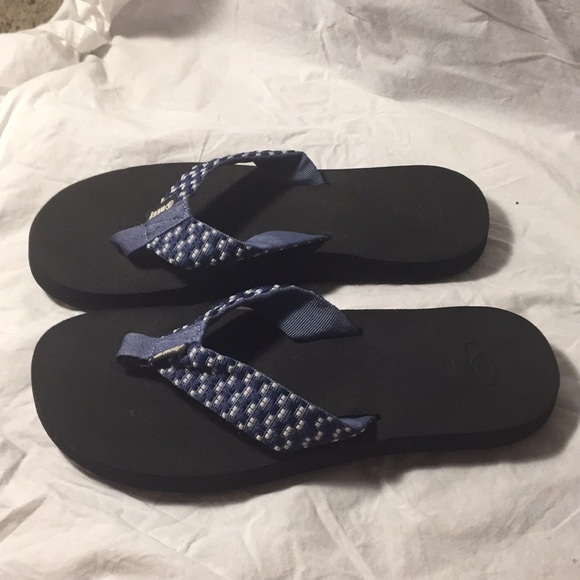 reef fabric flip flops